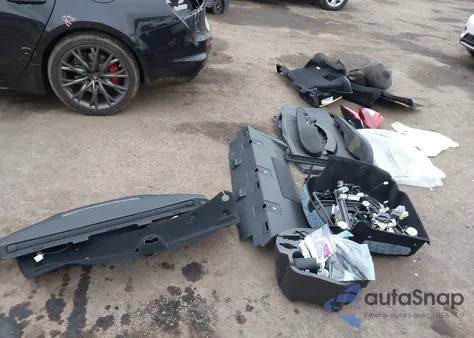 2020 Maserati Ghibli S Q4 Gransport z USA, uszkodzony, nr VIN ZAM57YTS3L1350388